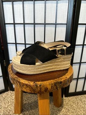 Nine West Black Espadrille Wedge Slingback Sandals with Gold Buckle